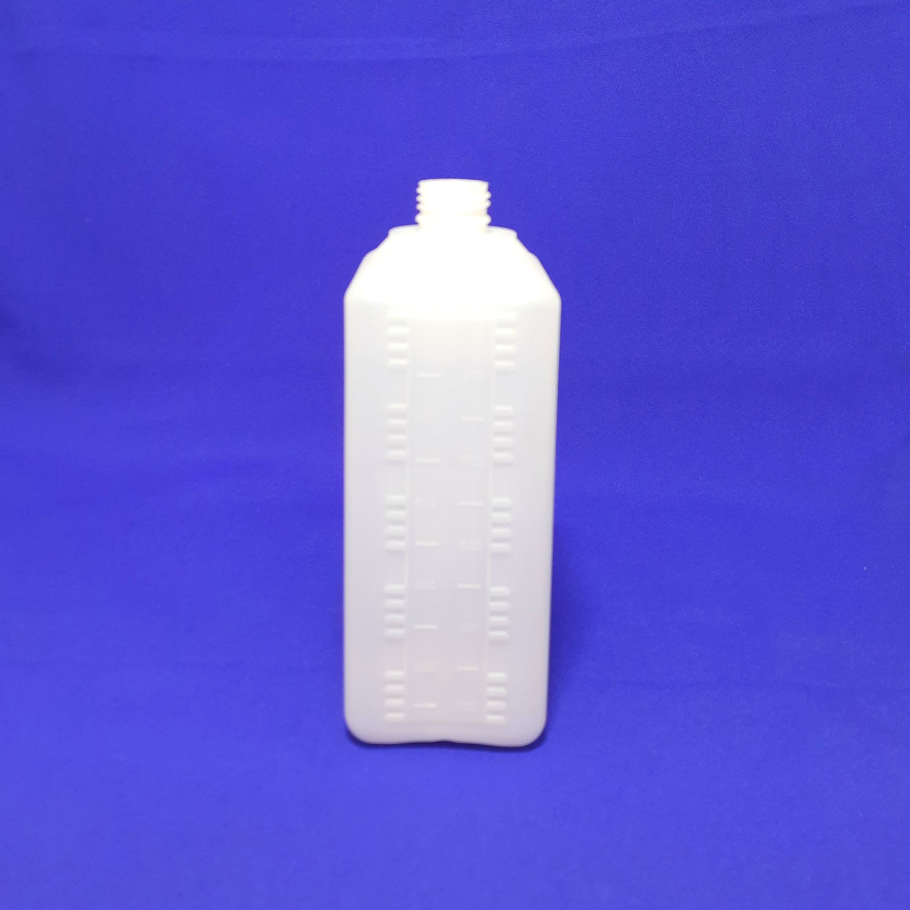 Бутылка прямоугольная 1л D32 мм белая 